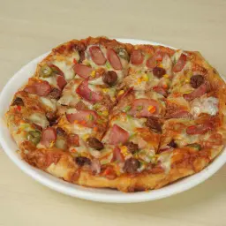 Smoked Meat Pie